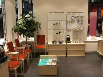 Das Bild zeigt einen Einblick in unsere Hörgeräte-Filiale in Würzburg.